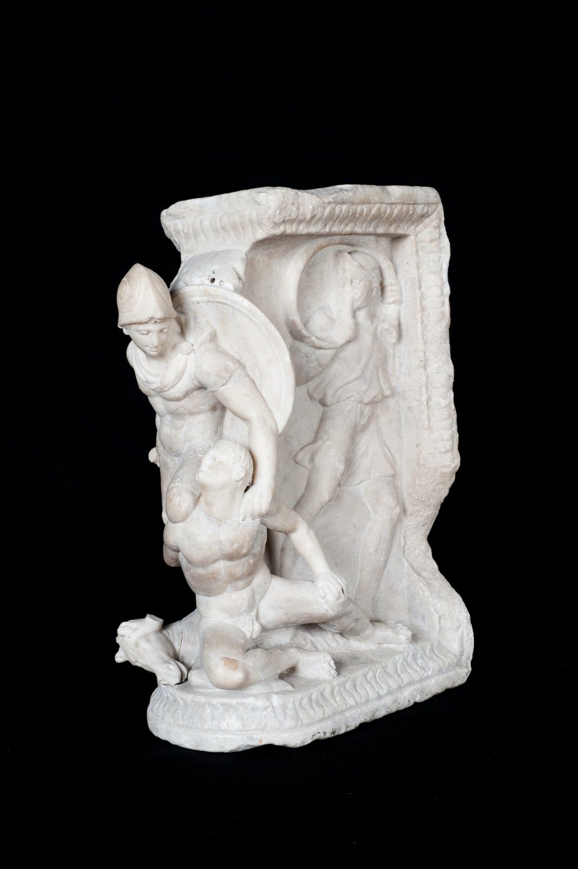 Lättnad med krigare och riddare (marmor) av Roman