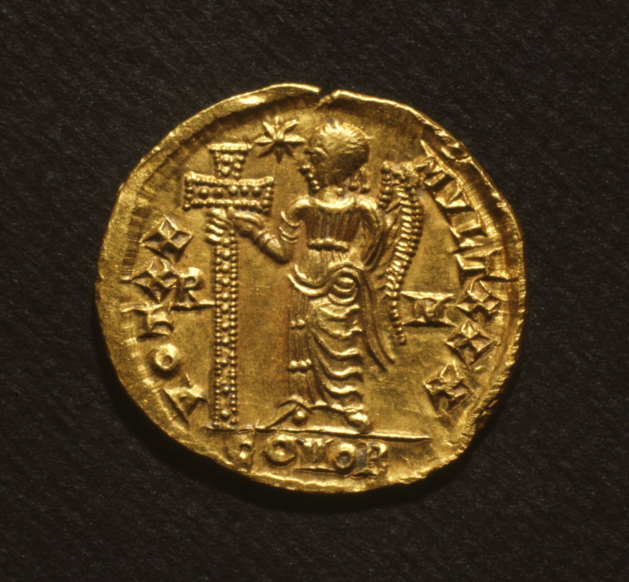 Solidus från Galla Placidia, 425-50 (guld) av Roman