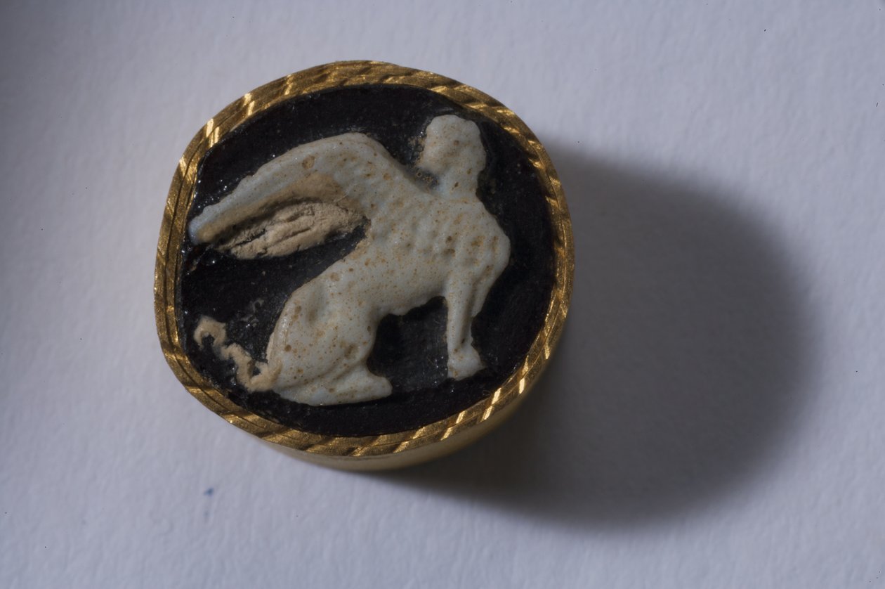 Cameo av en sphynx (glas) av Roman Imperial Period