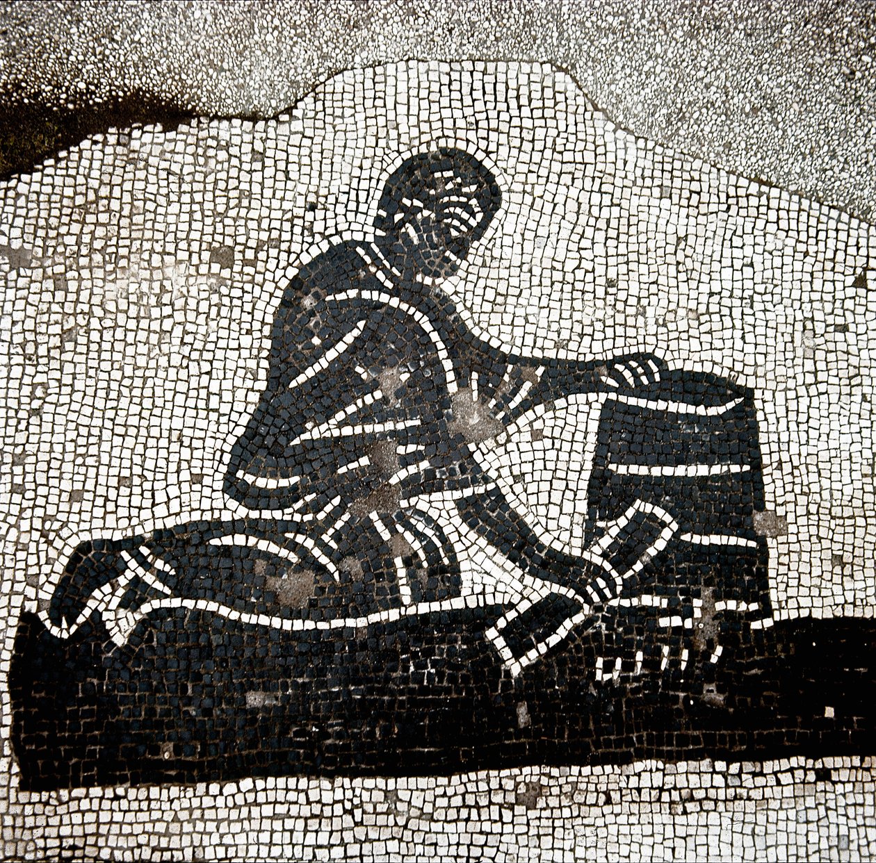 En arbetare som fyller en skäppa (mosaik av Roman