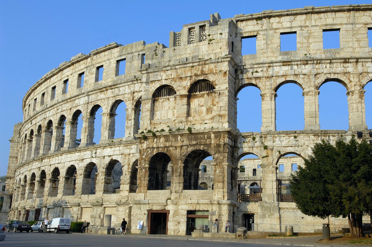 Amfiteatern i Pula, Kroatien av Roman