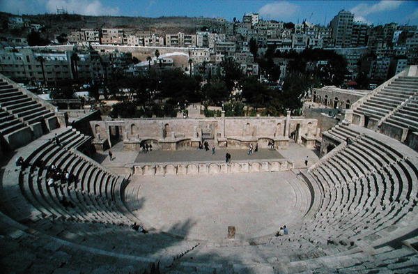 Teater av Roman