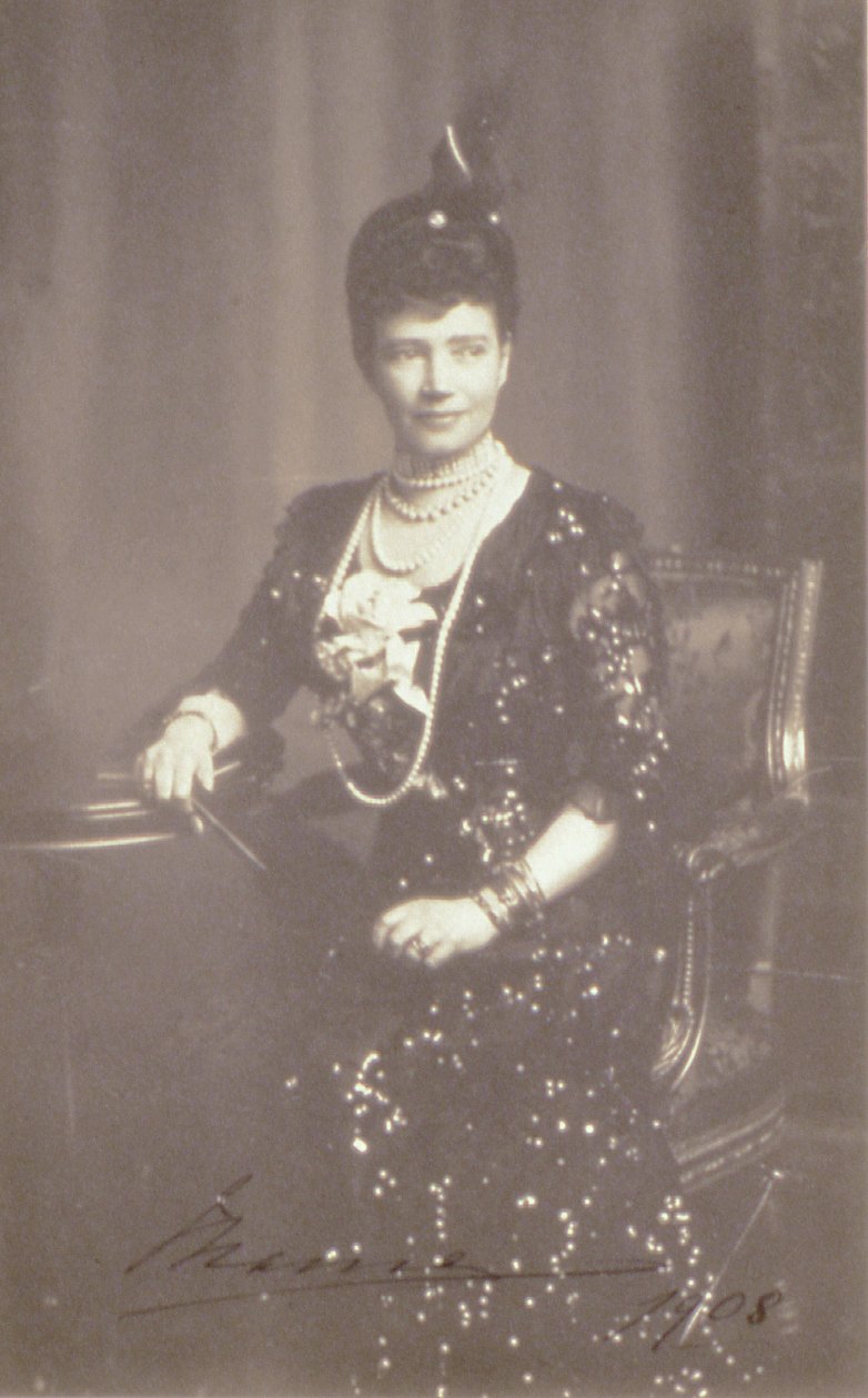 Porträtt av kejsarinnan Maria Feodorovna, 1908 av Russian Photographer