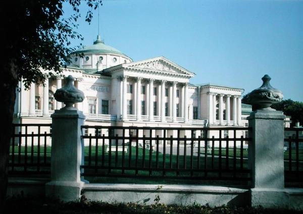 Sheremetyev-palatset i Ostankino, byggt på 1770-talet av Russian School