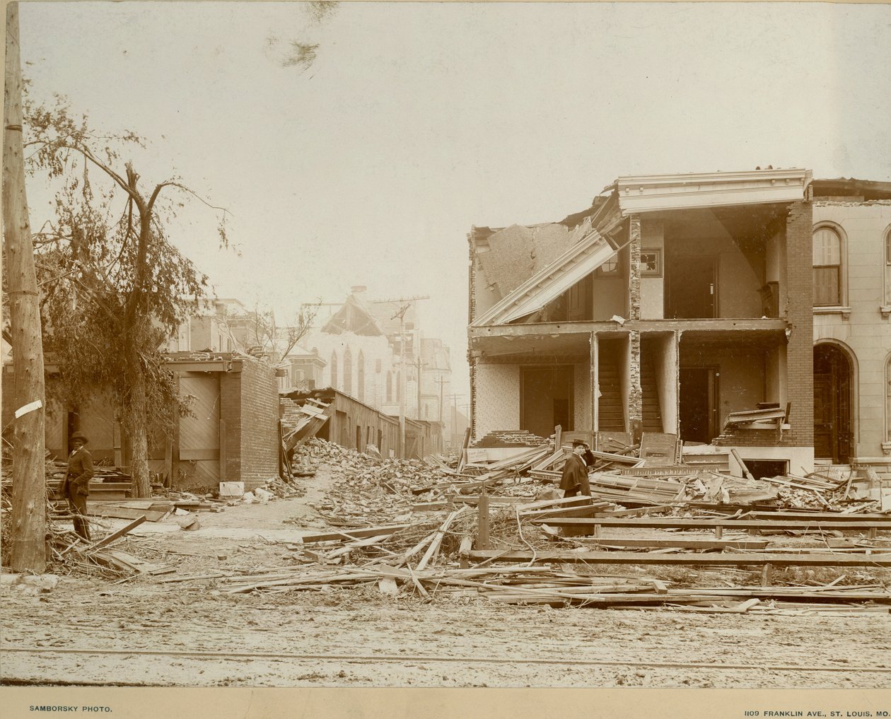 Tornado destruction av Samborsky