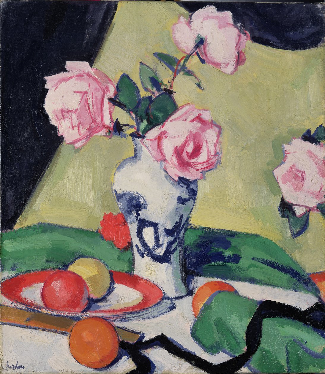 Stilleben med japansk burk och rosor, c.1919 av Samuel John Peploe