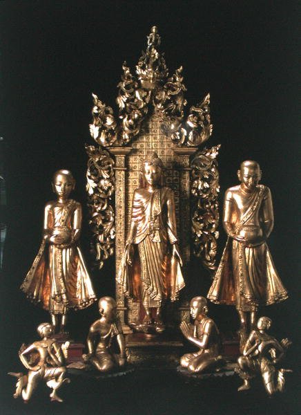 Shrine (förgyllt trä) av School Burmese