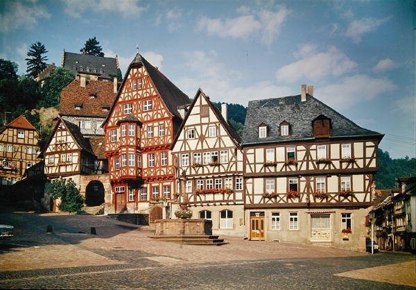 Utsikt över marknadsplatsen av School German