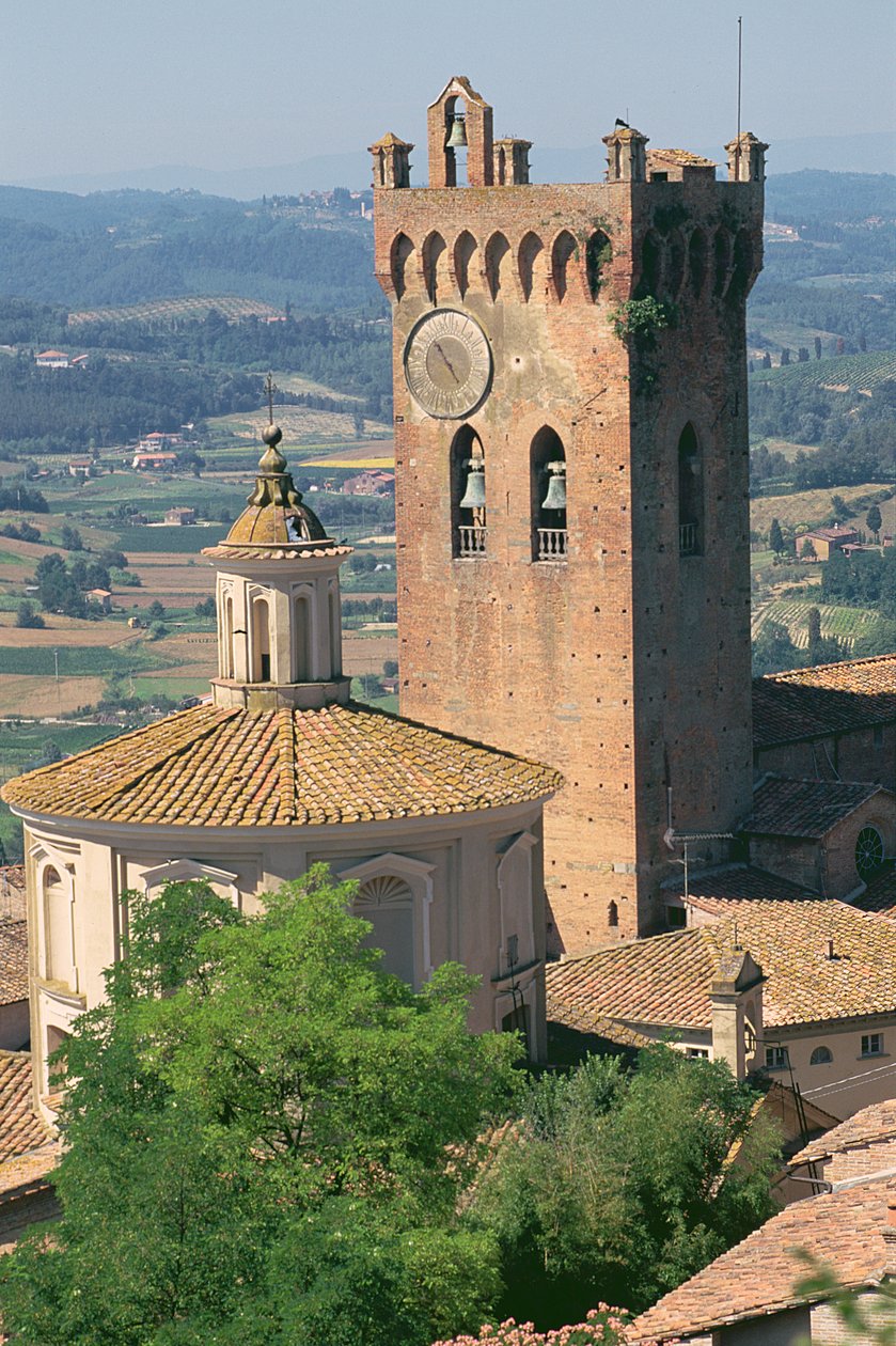 Katedralens klocktorn (foto) av School Italian