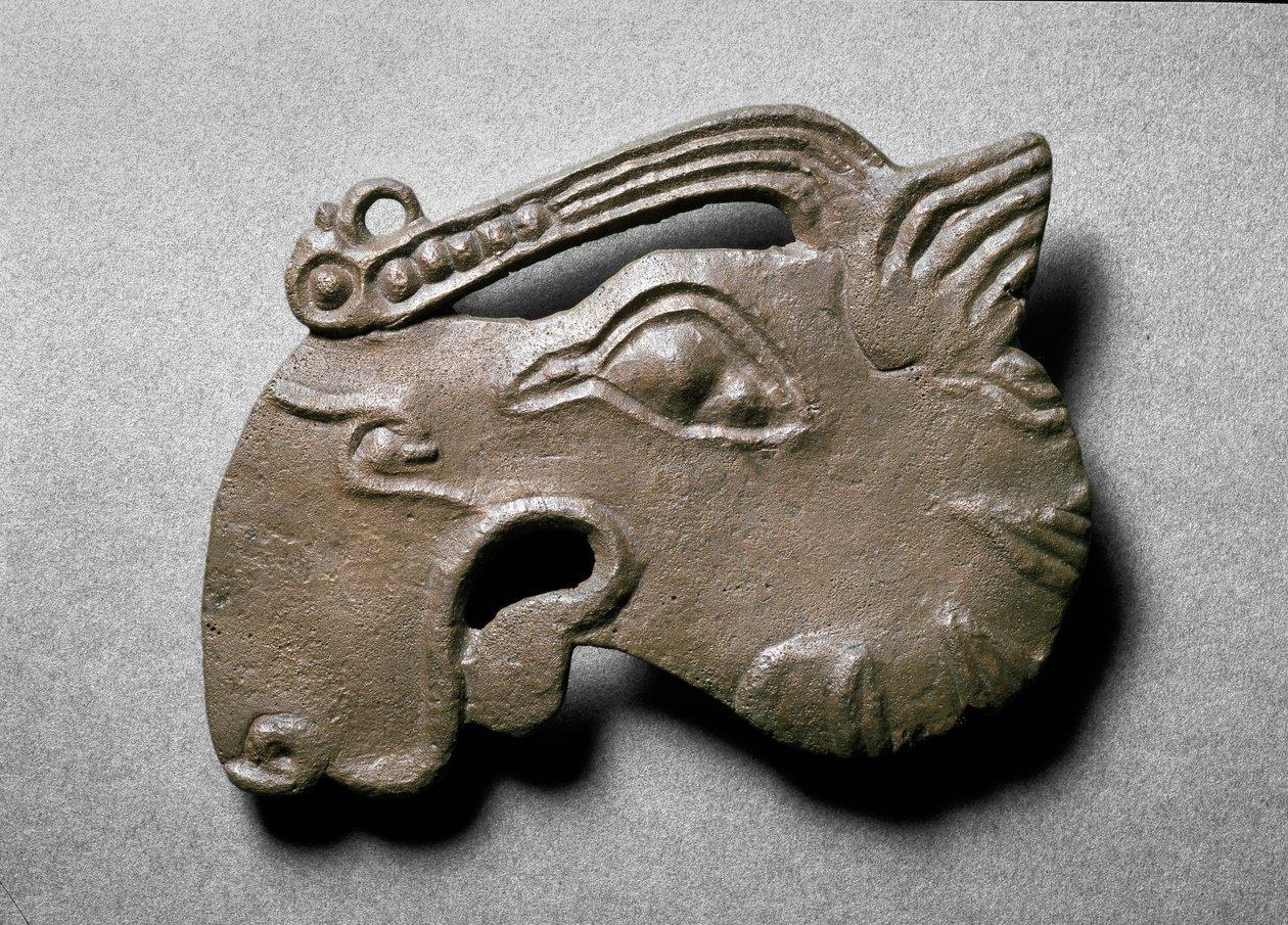 Älghuvudplakett, från Grav VI vid Nymphaeum (brons) av Scythian