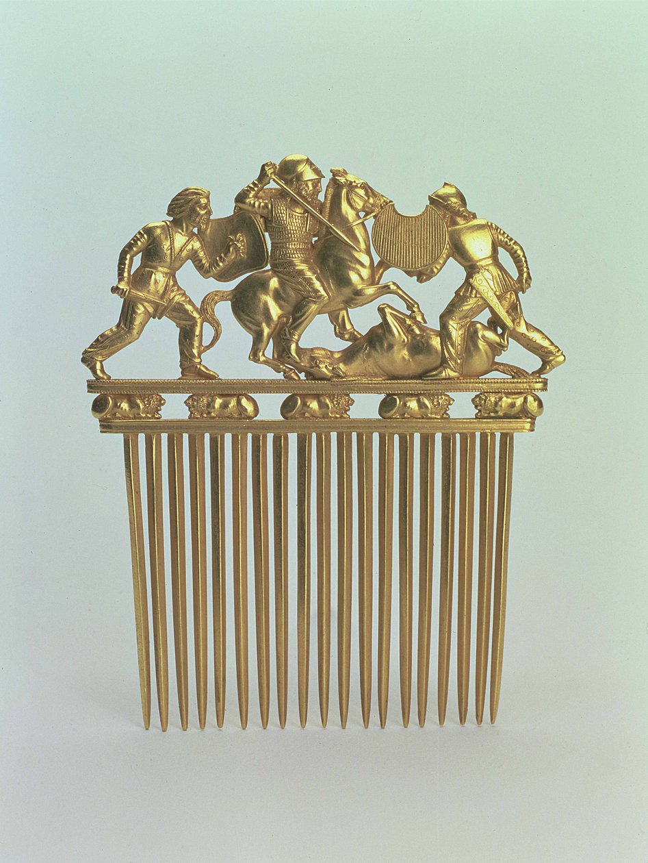 Baksidan av en skytisk kam, från Solokha gravhög, Steppe (guld) (för framsidan se 232330) av Scythian