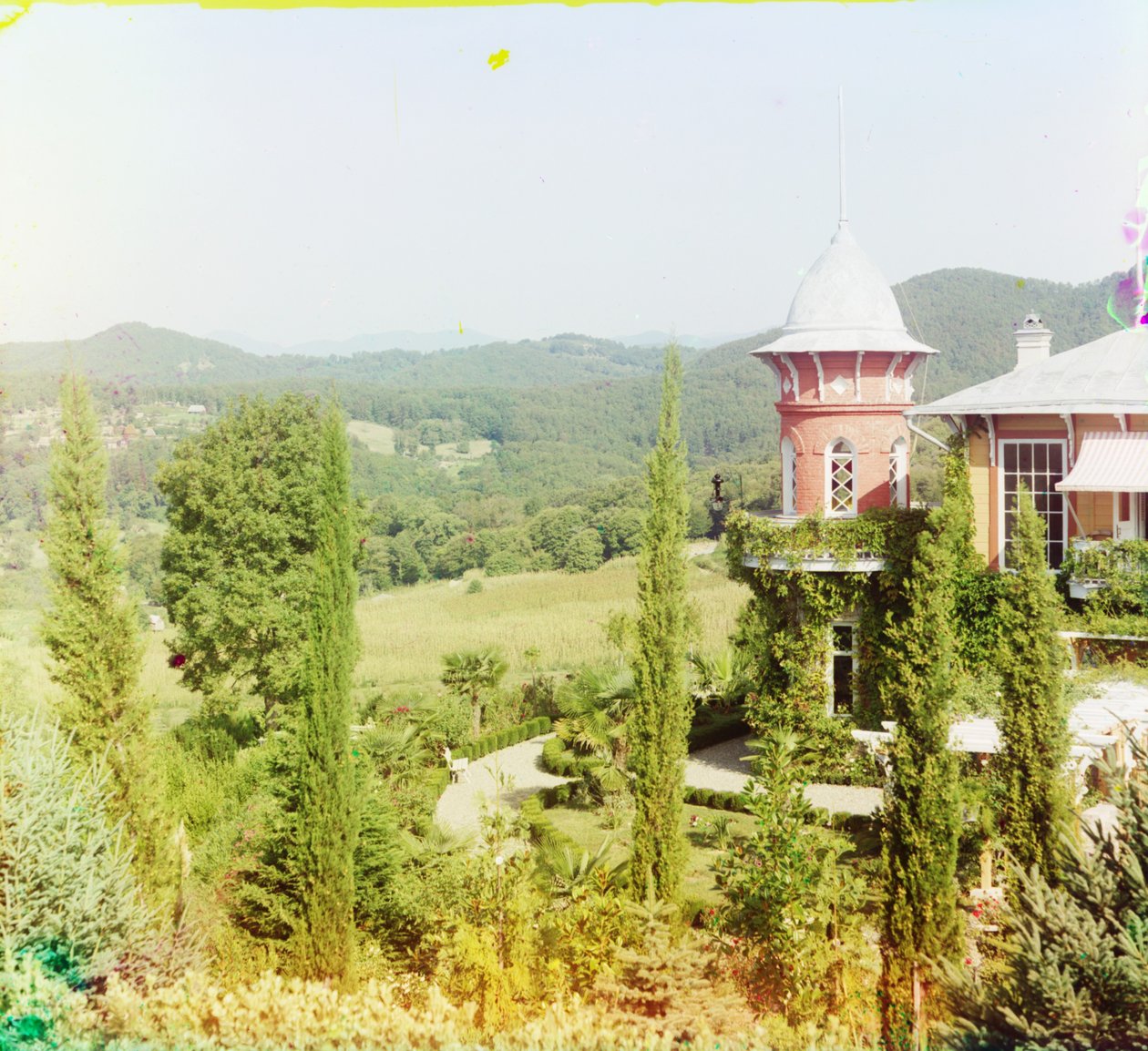 Dacha i Kaukasus, 1905-1915 av Sergey Prokudin Gorsky