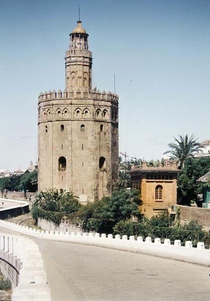 Torre del Oro (Guldtornet), byggt omkring 1220. av Spanish School