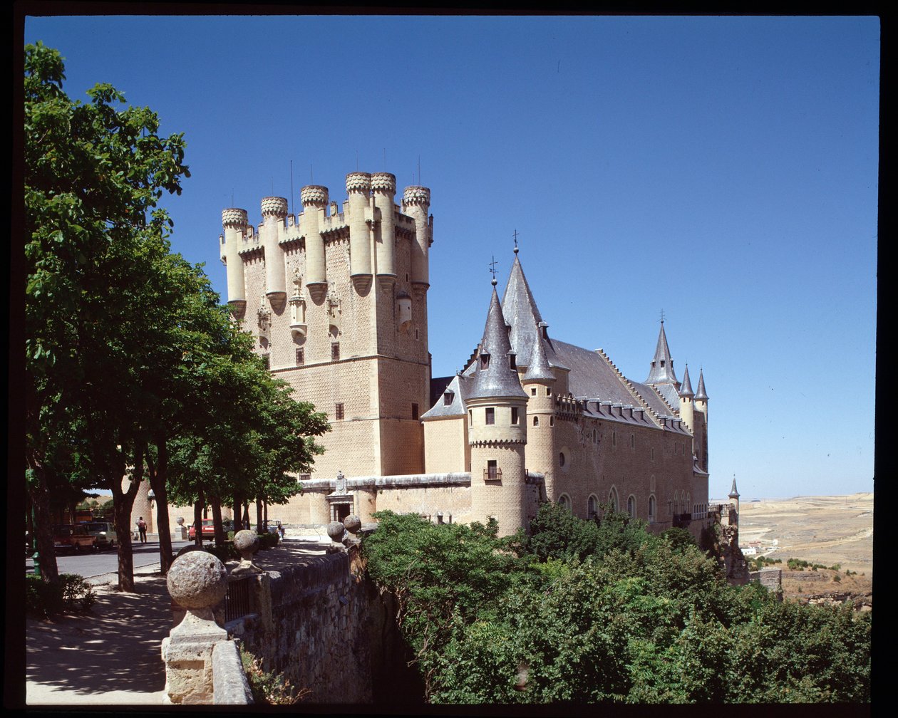 Utsikt över alcazar av Spanish School