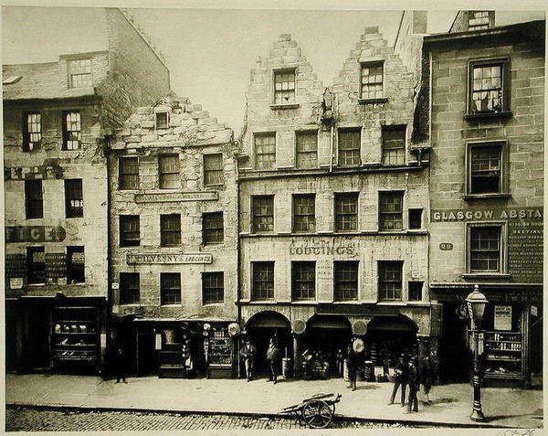 Stäng No.193, High Street, Glasgow av T. and R. Annan and Sons