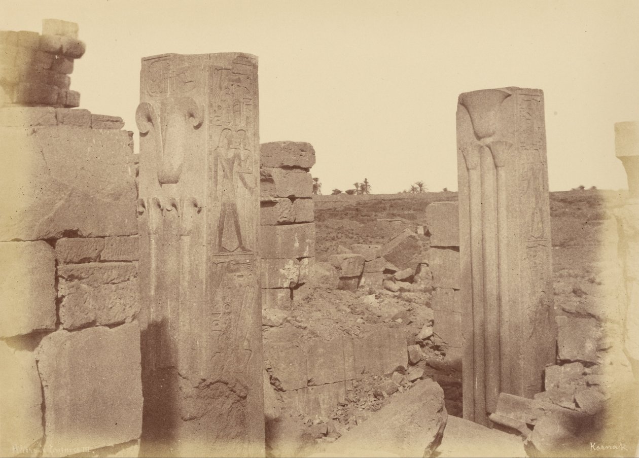 Karnak, Thotmes III: s Lotus -kolumner av Théodule Devéria