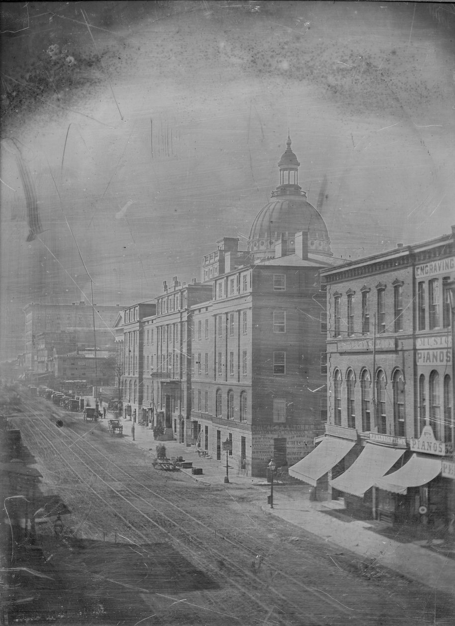 A view of Fourth Street, looking south from Olive Street. av Thomas M. Easterly