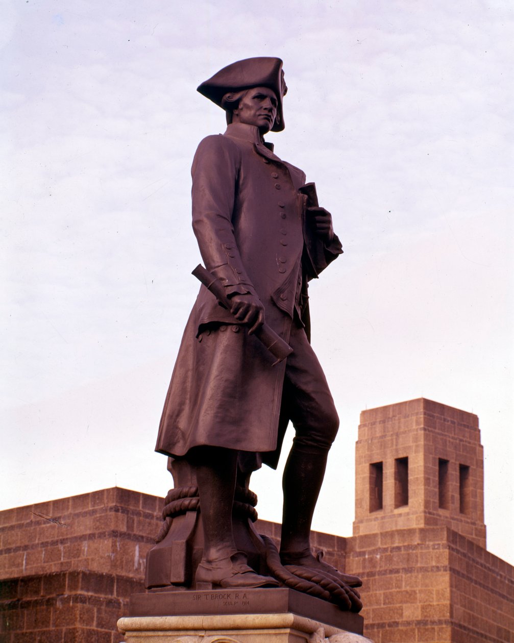 Staty av kapten James Cook, 1914 av Thomas Brock