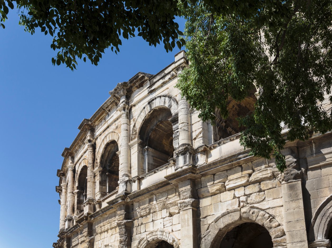 Nimes, Frankrike. romersk amfiteater. av Unbekannt Unbekannt