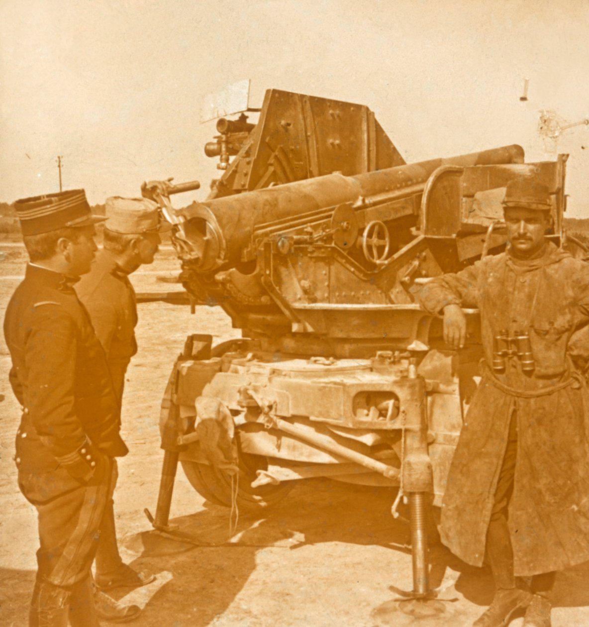 75 automatisk luftvärnskanon, c1914-c1918 av Unbekannt
