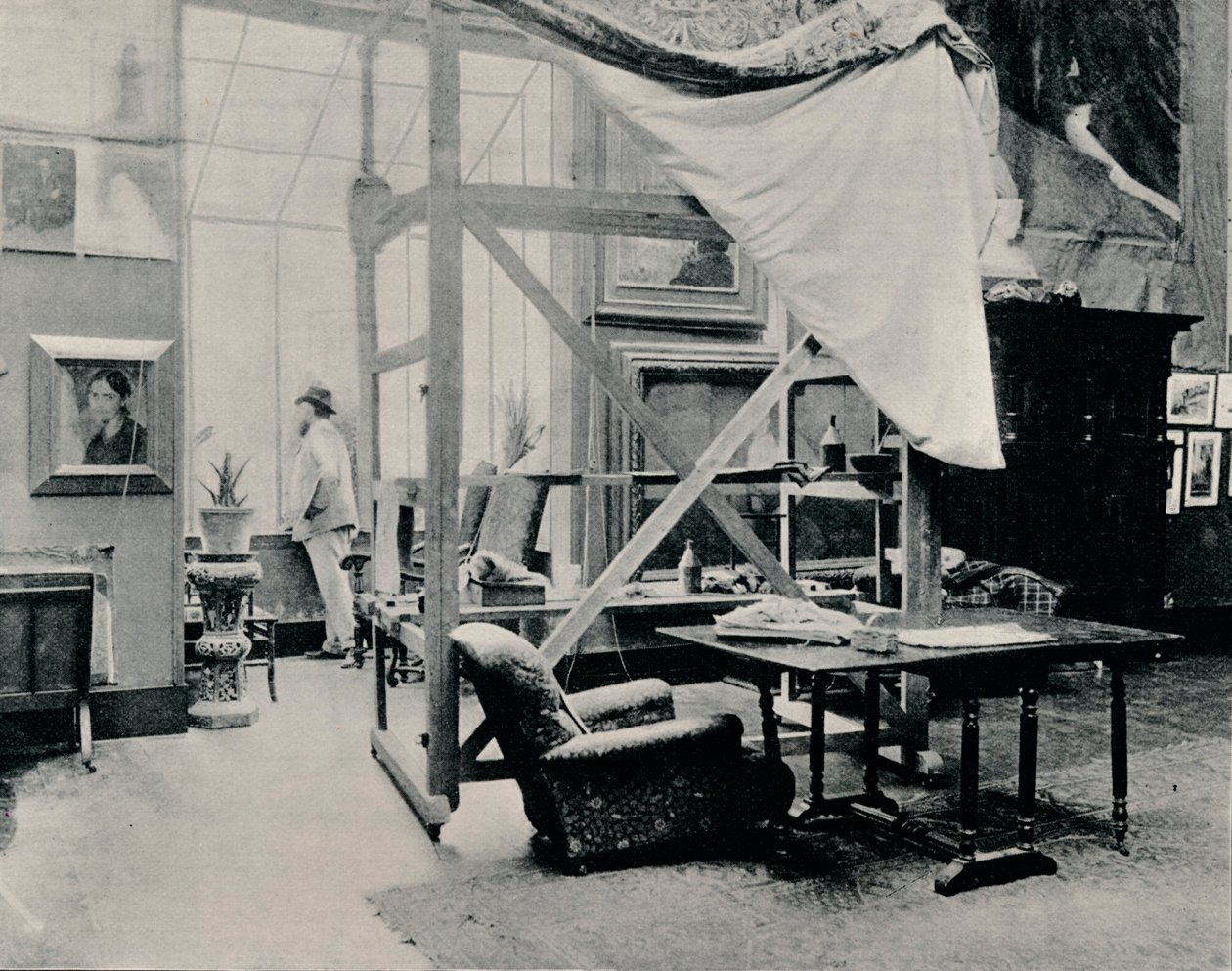 A. Besnard i hans studio, c1897 av Unbekannt