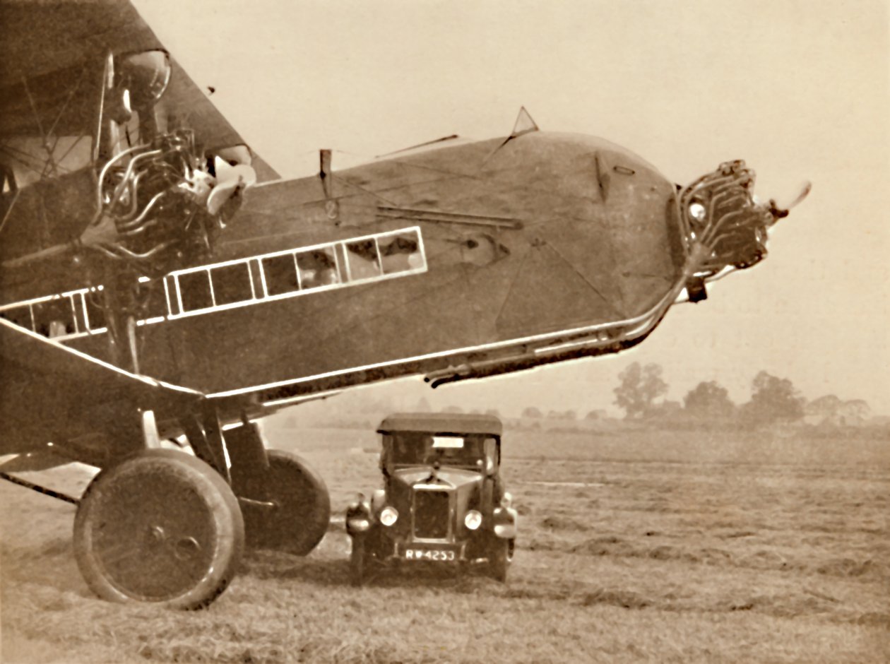 A Triple-Engined Argosy, 1927 av Unbekannt