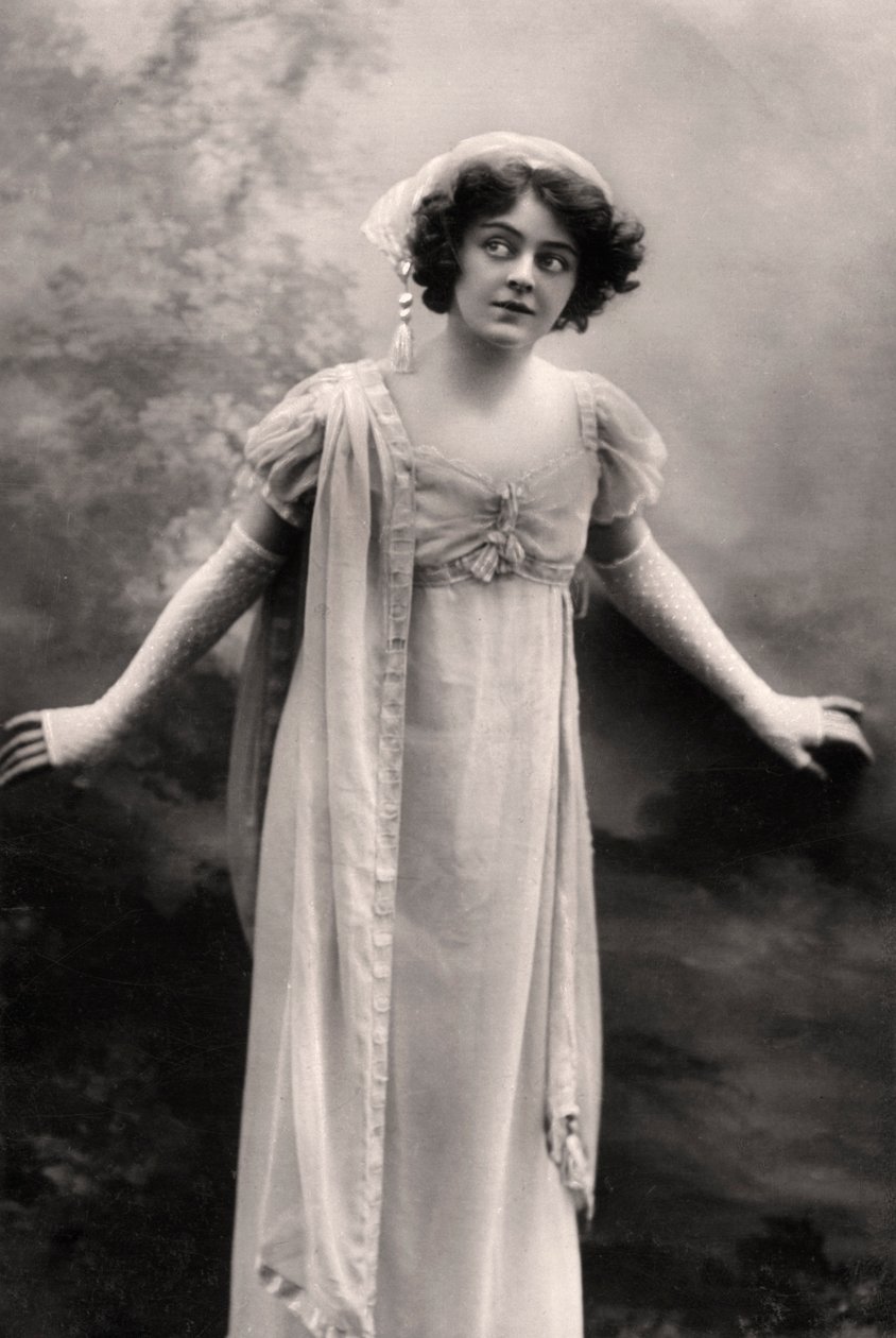 Adrienne Augarde 1882-1913, engelsk skådespelerska, 1907 av Unbekannt