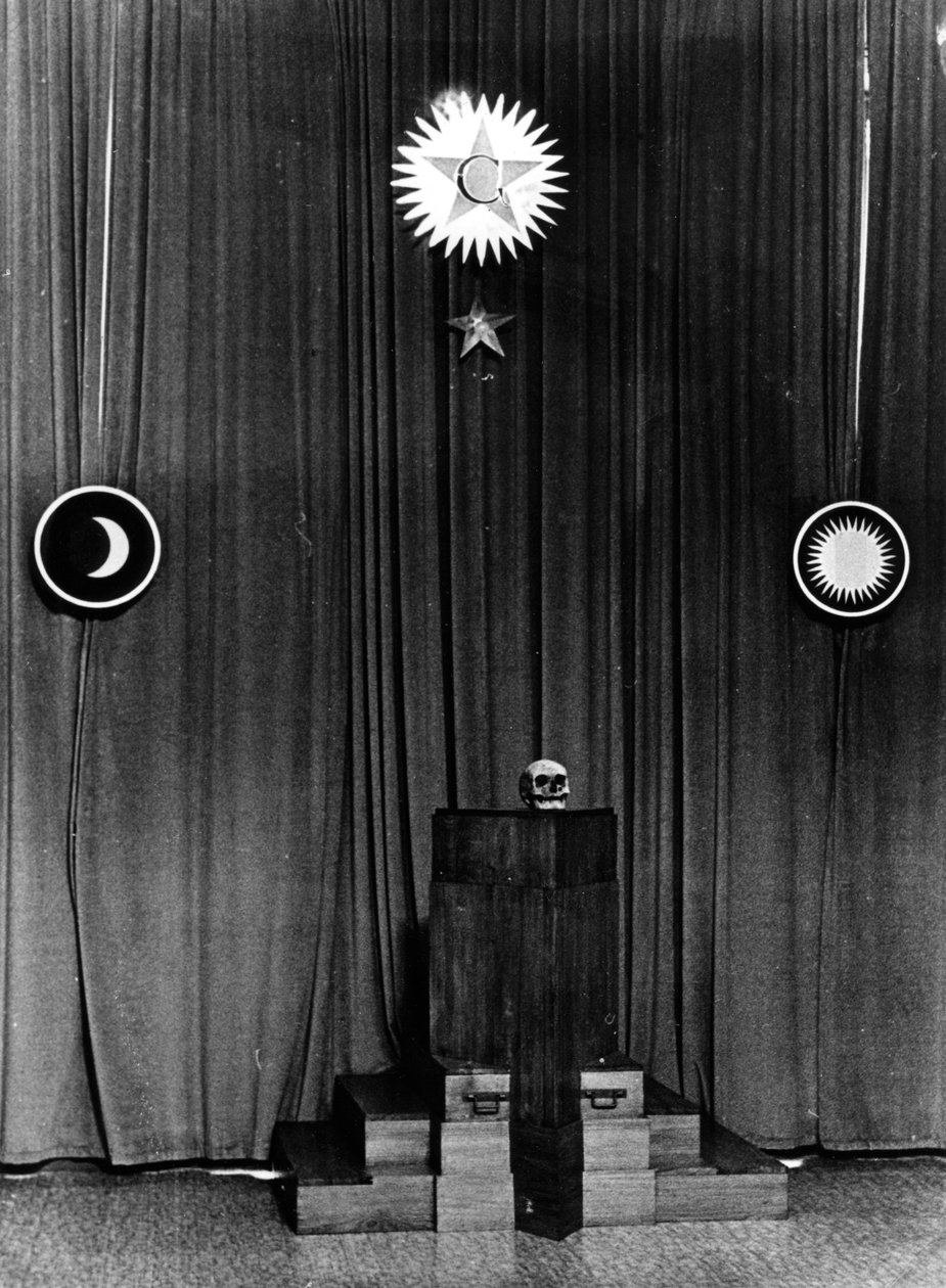 Anti-frimurarutställning, Bryssel, 1941 av Unbekannt