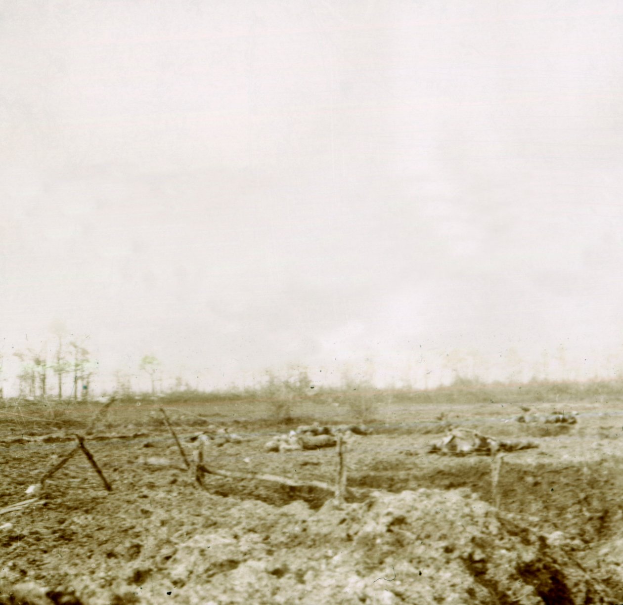 Kropp efter attack, c1914-c1918 av Unbekannt