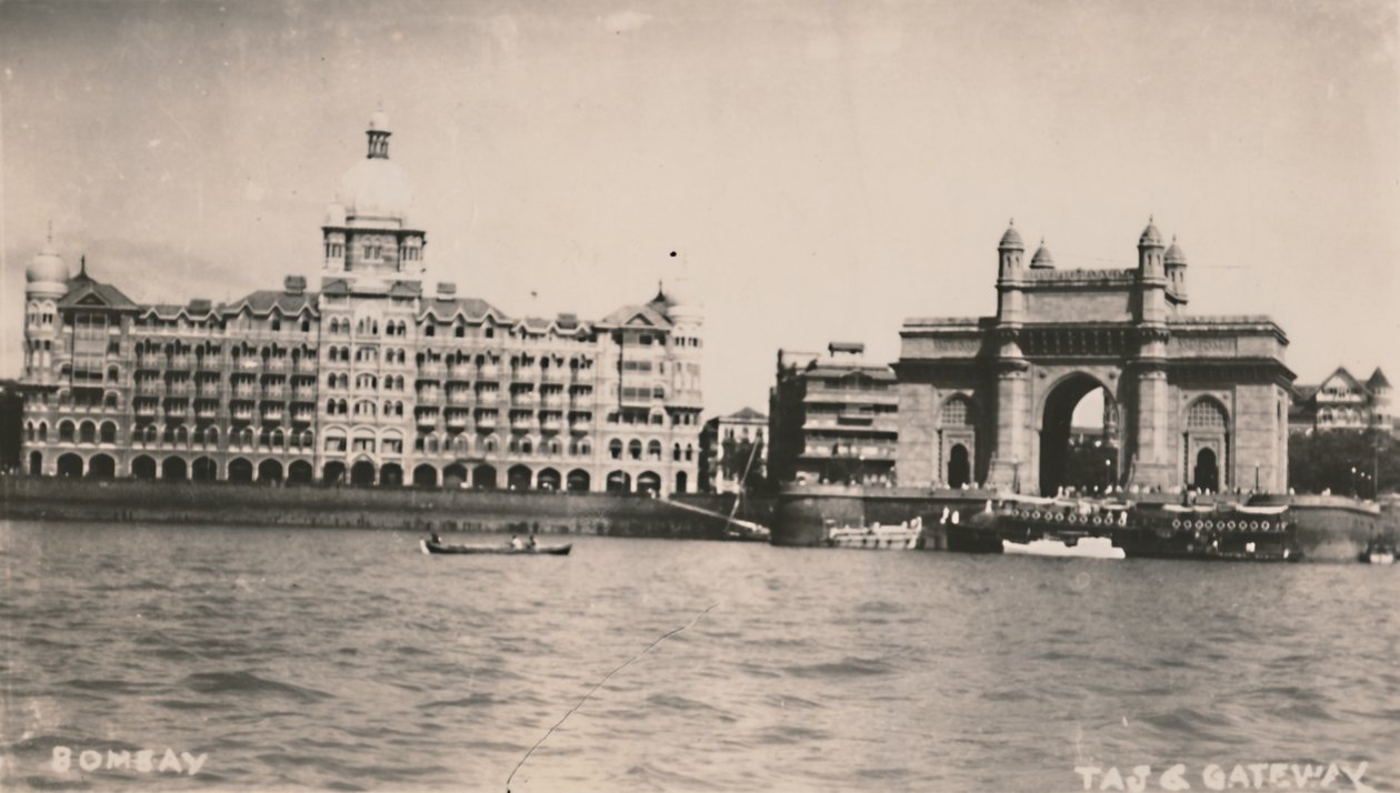 Bombay - Taj & Gateway, c1930. av Unbekannt