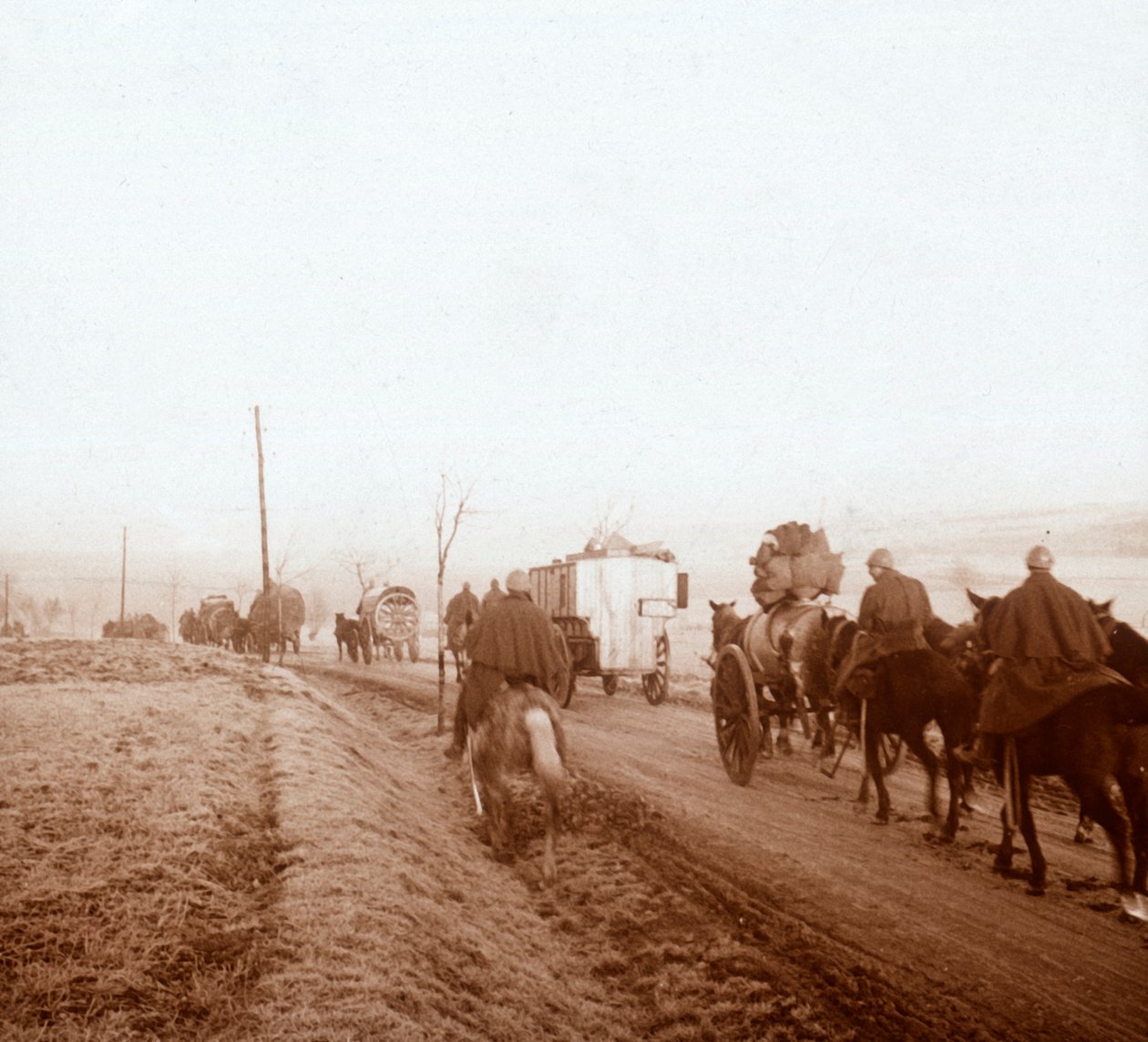 Konvoj, Genicourt, norra Frankrike, 1916 av Unbekannt