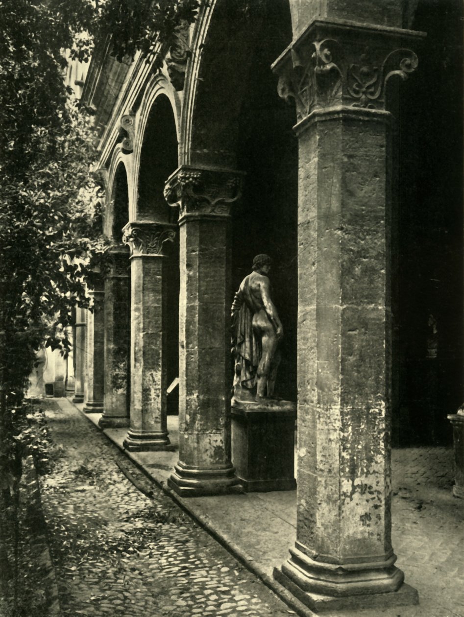 Gården till Palazzetto Venezia, Rom, Italien, 1908. av Unbekannt