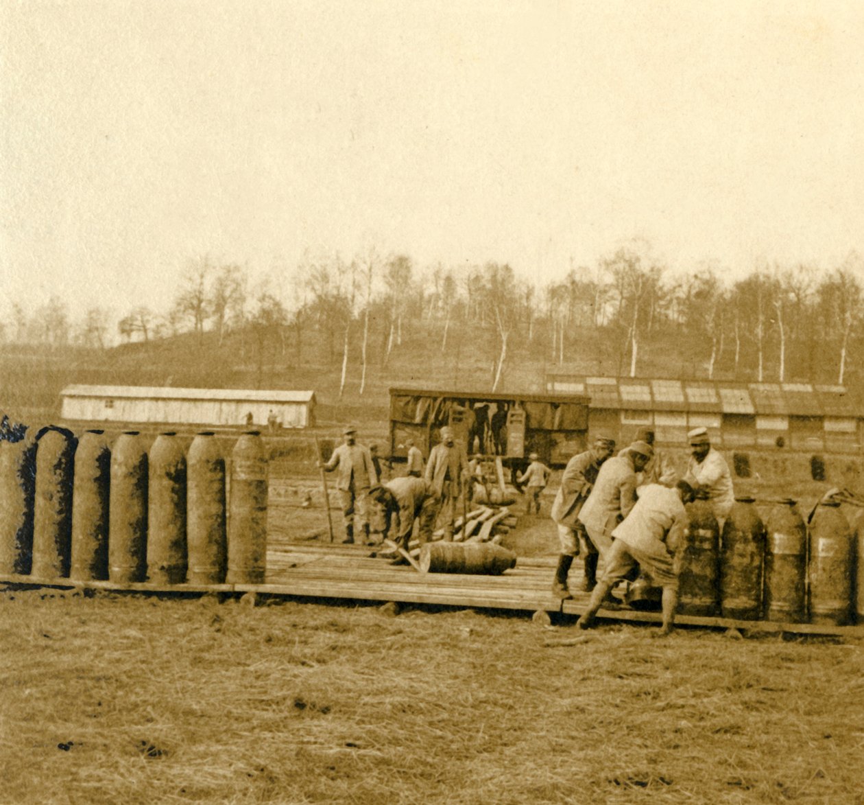 Depå för stora snäckor, c1914-c1918 av Unbekannt