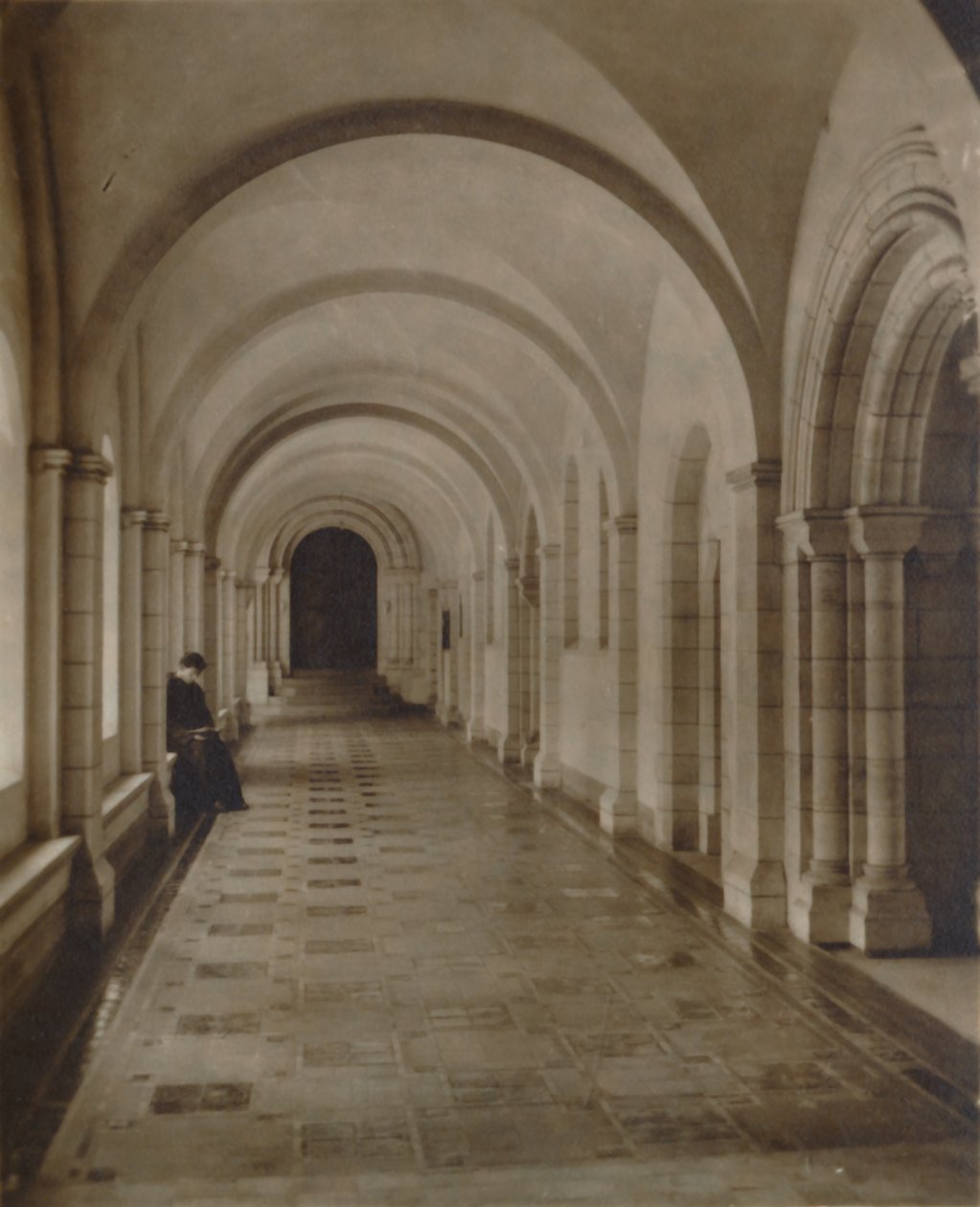 East Cloister, Buckfast Abbey, sent 1800-tidigt 1900-tal av Unbekannt