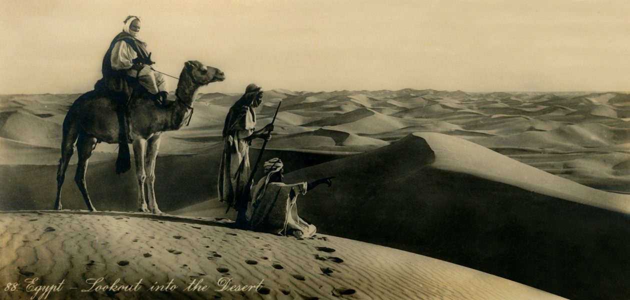 Egypten - Lookout into the Desert, c1918-c1939. av Unbekannt