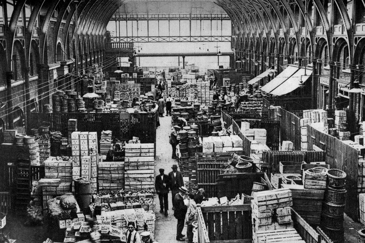 Fruktavdelningen, Covent Garden, London, 1926-1927 av Unbekannt