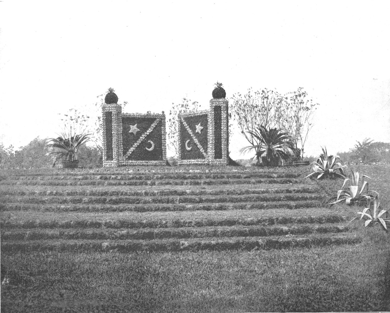 Gates Ajar, Washington Park, Chicago, Illinois, USA, c1900. av Unbekannt