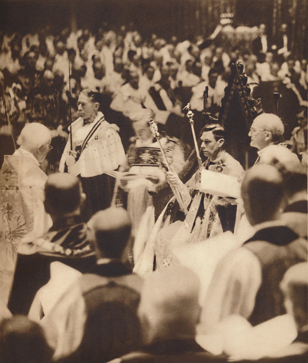 His Two Sceptres, 12 maj 1937 av Unbekannt