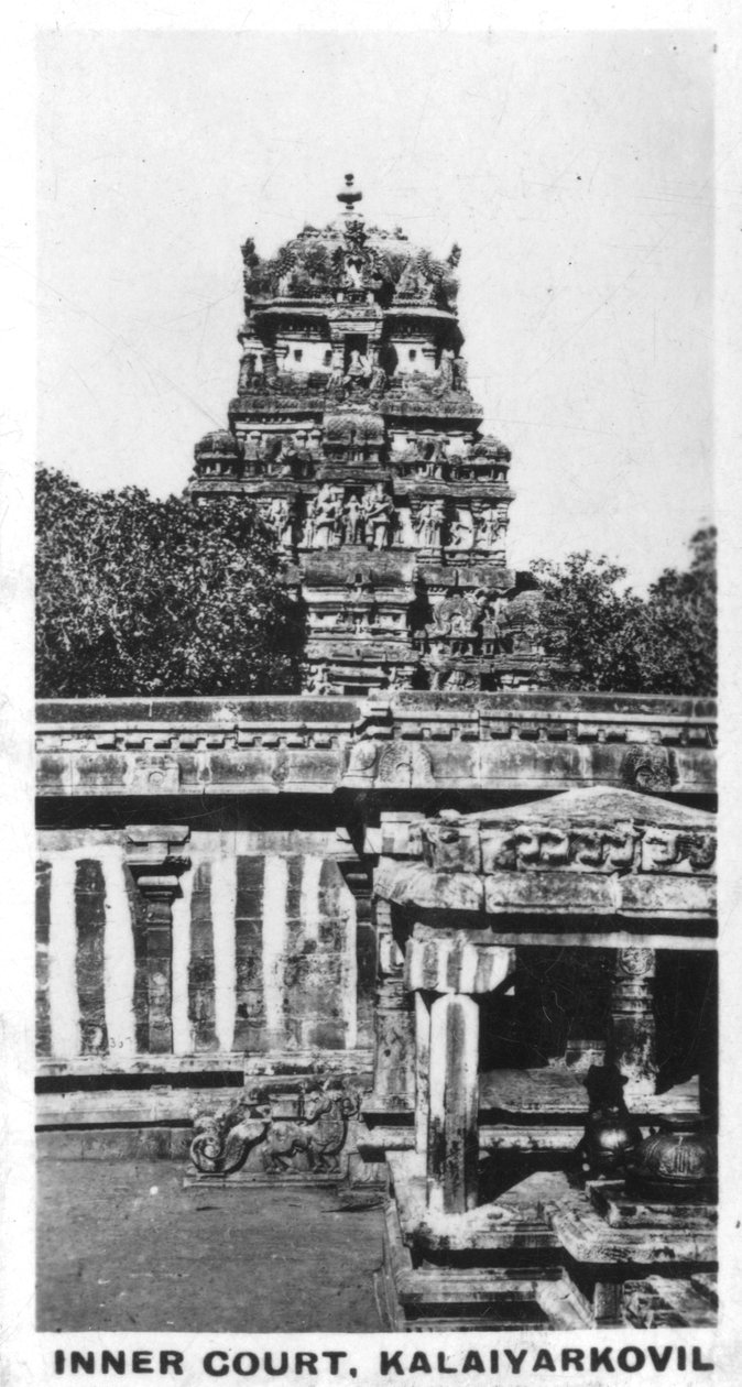 Inre domstolen, Kalaiyarkovil, Indien, c1925 av Unbekannt