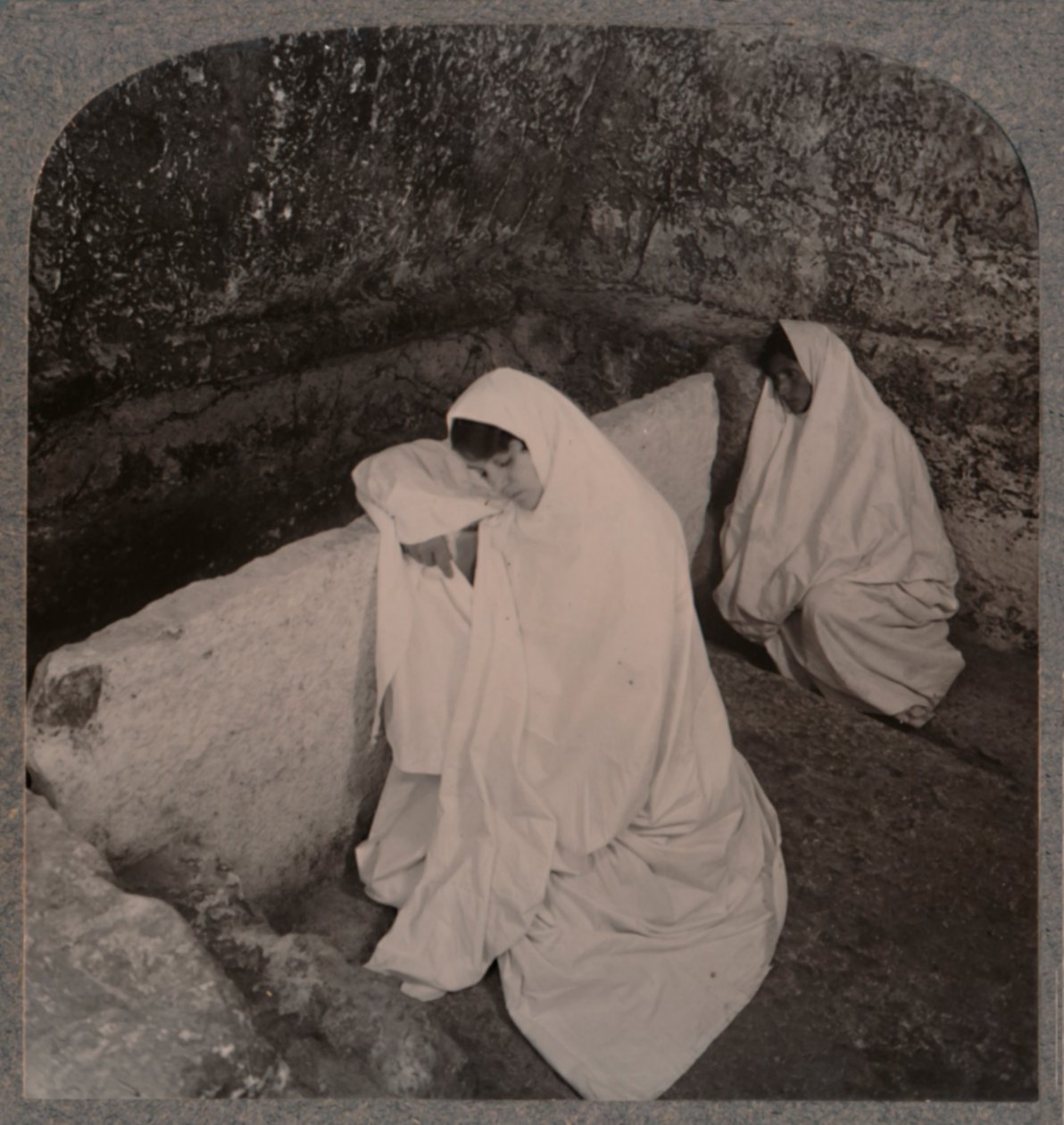 Interiör av Kristi grav, c1900 av Unbekannt