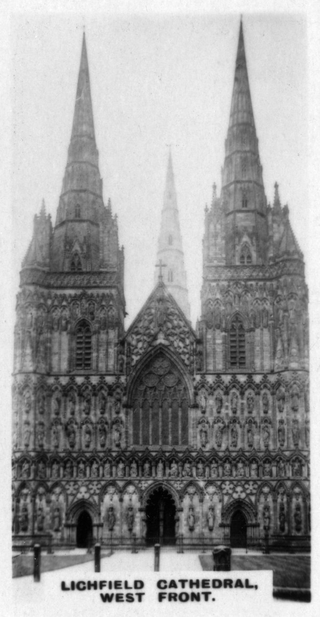 Lichfield Cathedral, West Front, Staffordshire, c1920-talet av Unbekannt