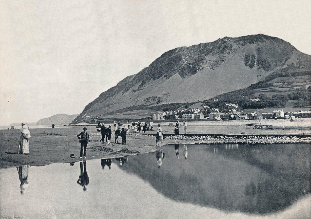 Llanfairechan - The Village and Penmaenmawr Mountain, 1895 av Unbekannt