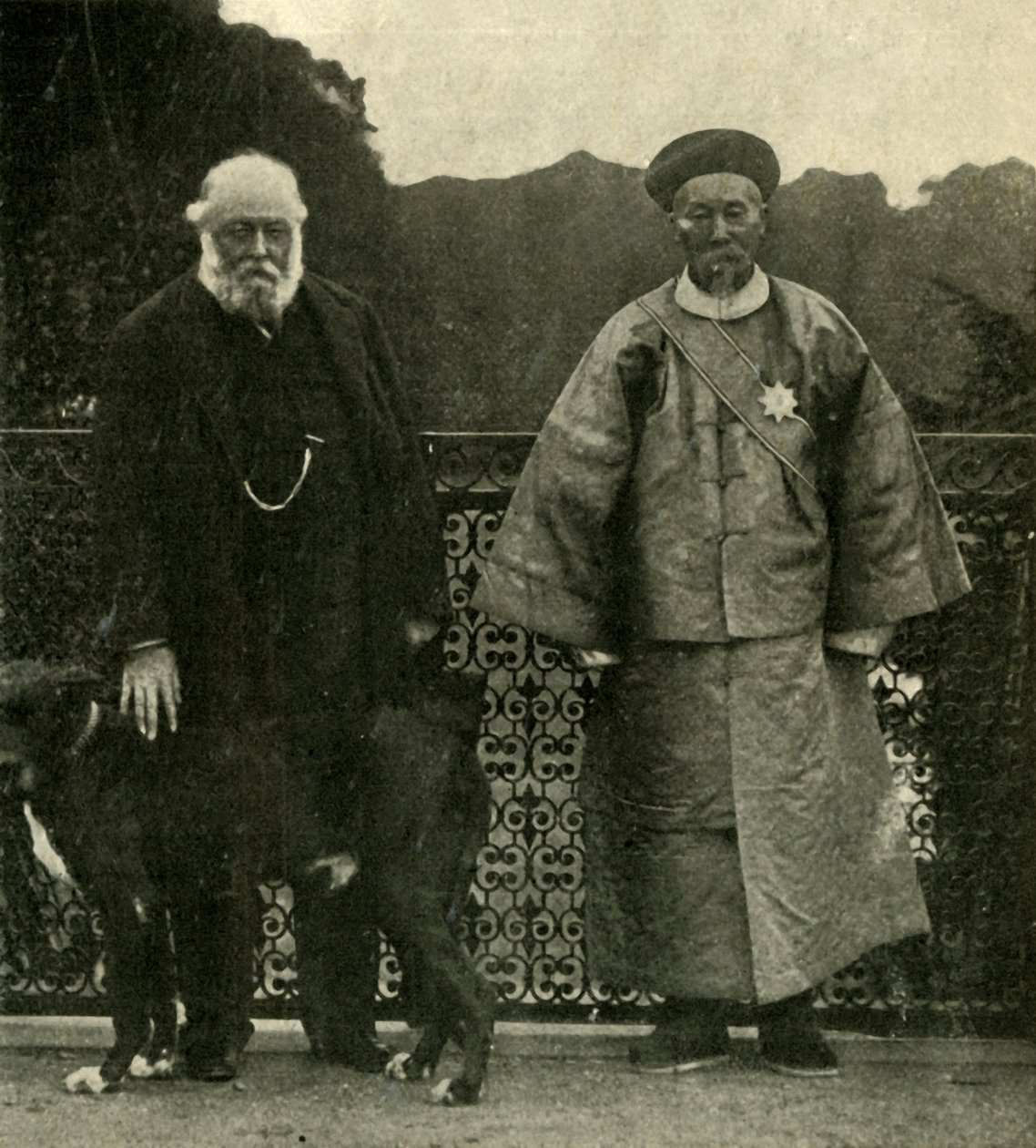 Lord Salisbury och Li Hung Chang, 1901. av Unbekannt