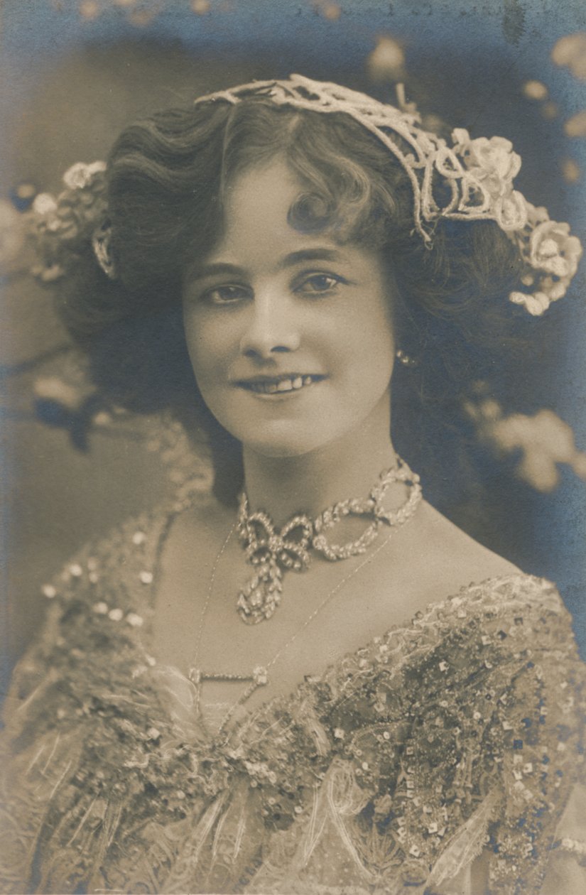 Fröken Gertie Millar, 1879- 952, c1930. av Unbekannt