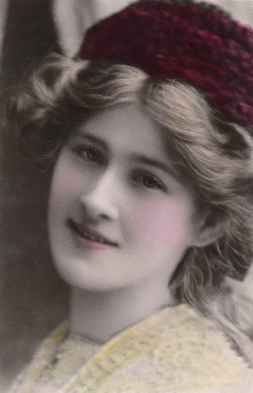 Miss Phyllis Dare, 1890-1975, c1930. av Unbekannt