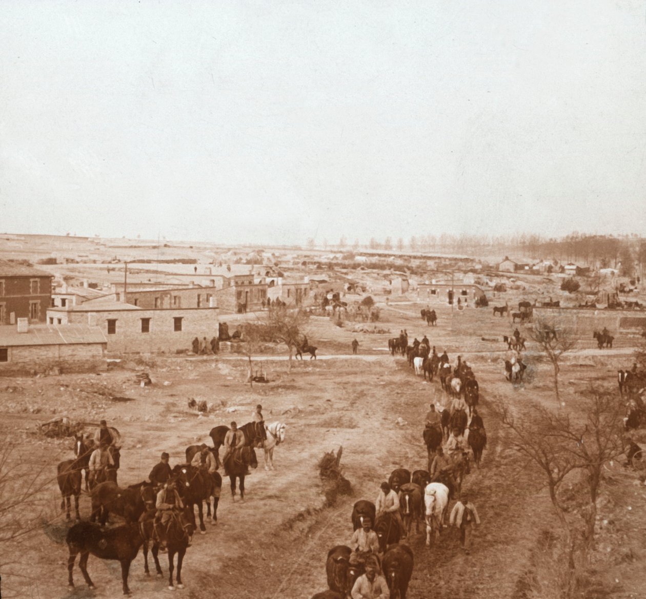 Beridna soldater, Somme-Tourbe, norra Frankrike, c1914-c1918 av Unbekannt
