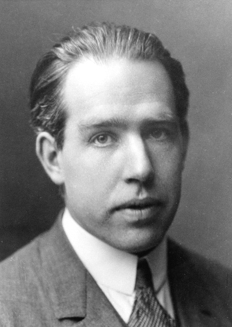 Niels Bohr, dansk fysiker, c1922 av Unbekannt