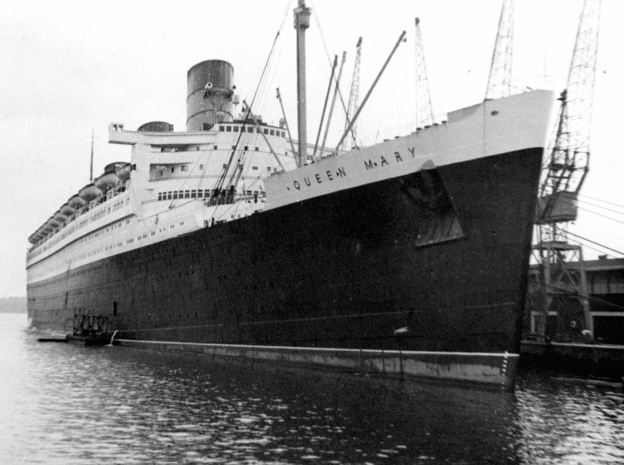 Oceanliner RMS Queen Mary, 1900-talet av Unbekannt