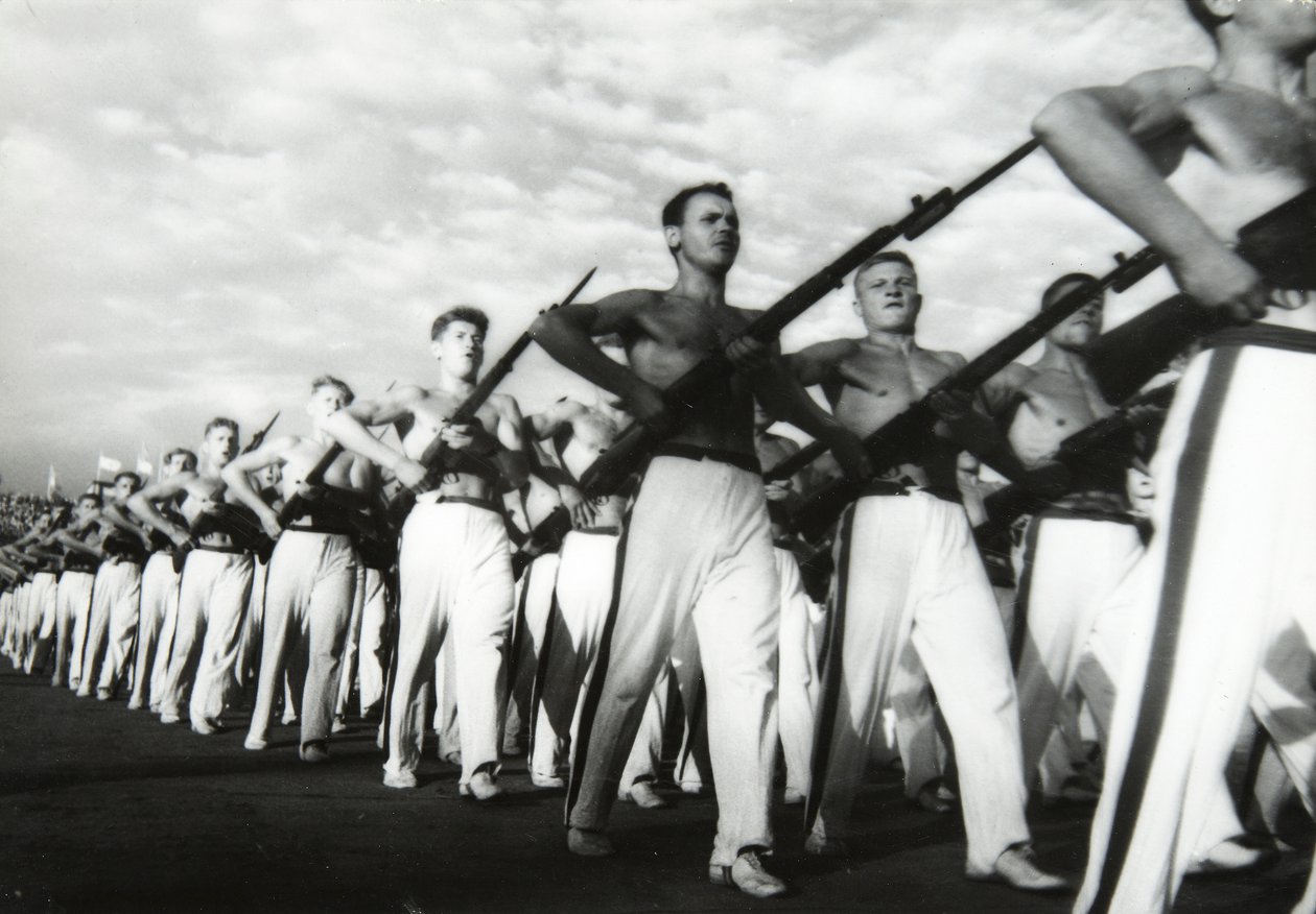 Parad av de unga kommunisterna, Moskva, Sovjetunionen, 1930-talet av Unbekannt