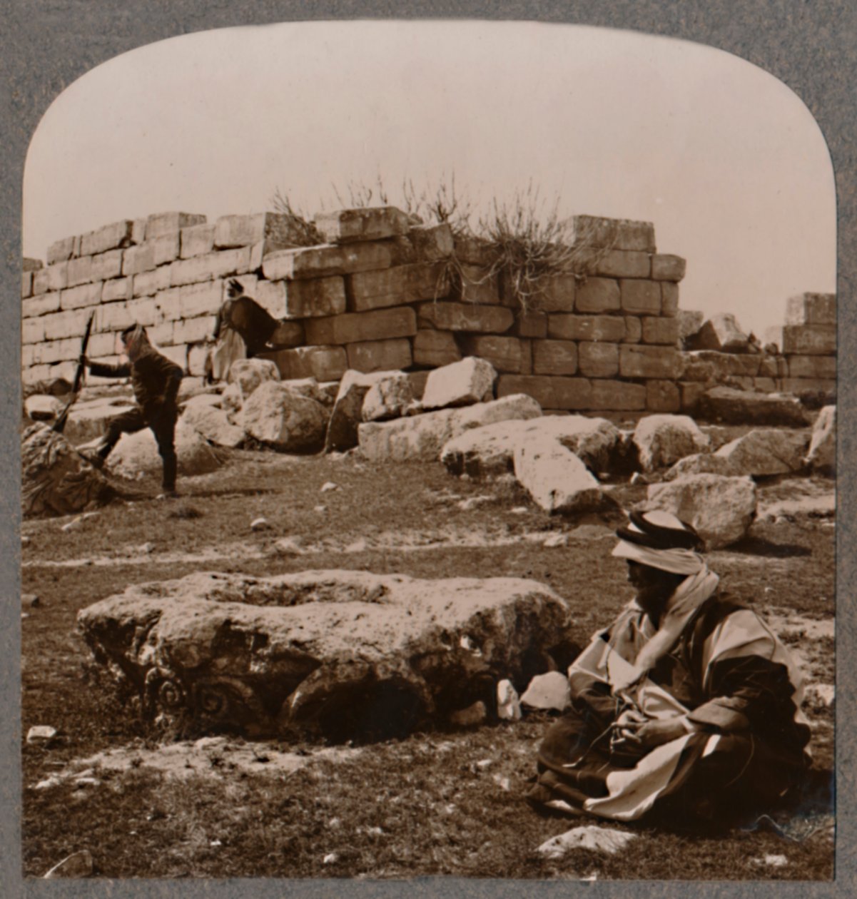 Ruiner nära Machaerus, c1900 av Unbekannt